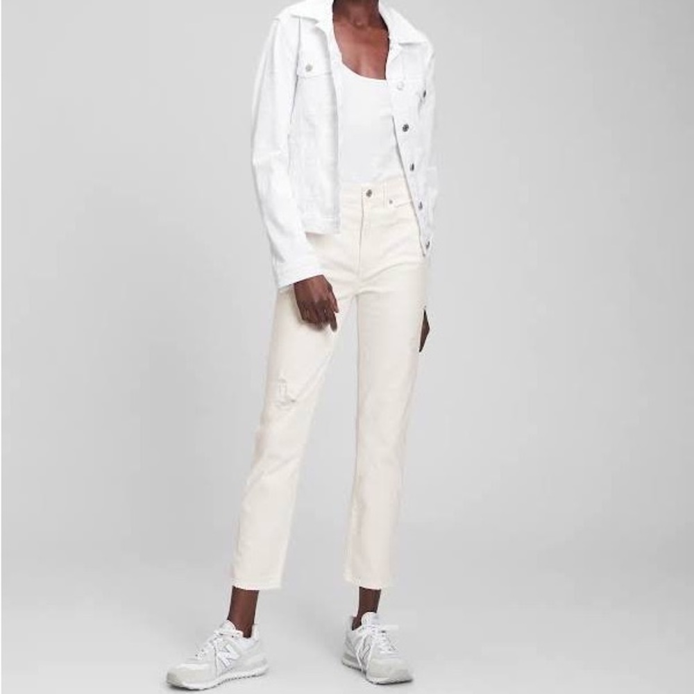 GAP | High Rise Distressed Vintage Slim Straight Leg Jeans in Off White